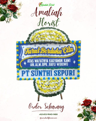 Papan Bunga Duka di Panggung